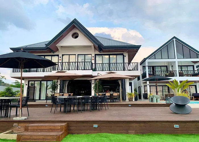Natalna Boutique Home