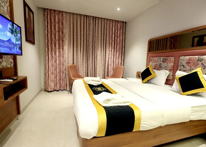 Hotel A R Paradise