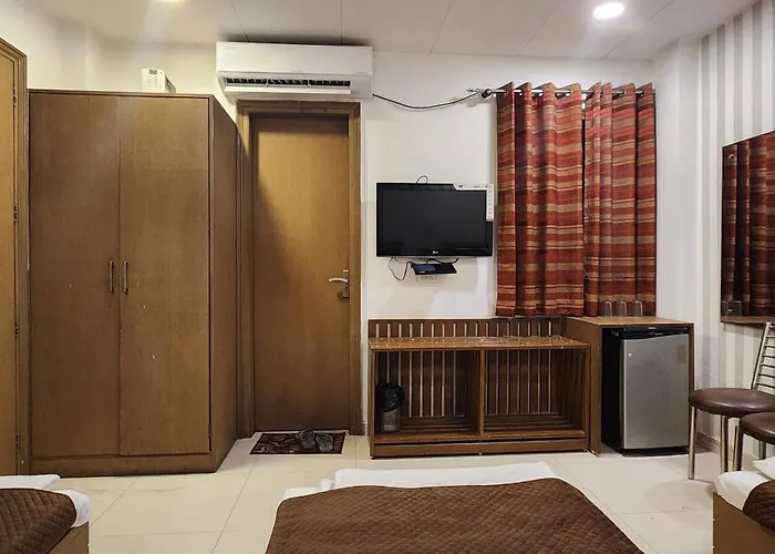 Hotel Arina Inn-Near Red Fort