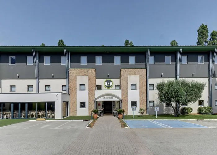 Gemenos Hotels