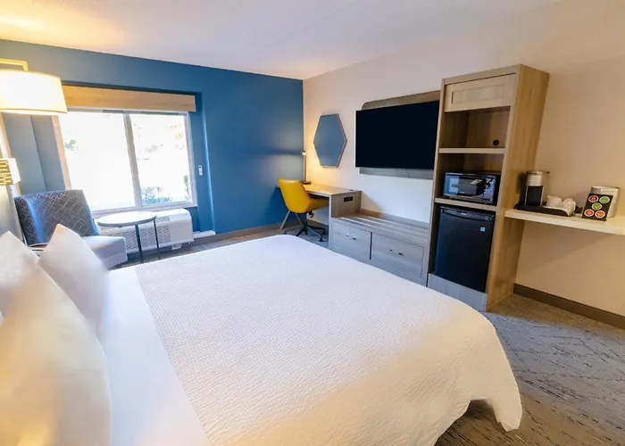 Holiday Inn Express - Neptune By Ihg