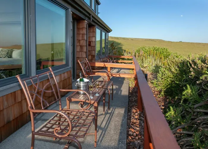 The Inn At The Tides