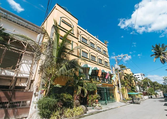 Calamba (Laguna) Hotels