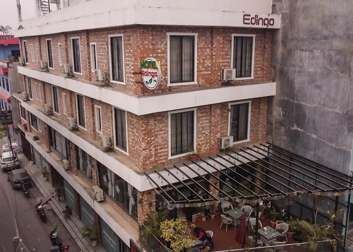Hotel Edingo Inn