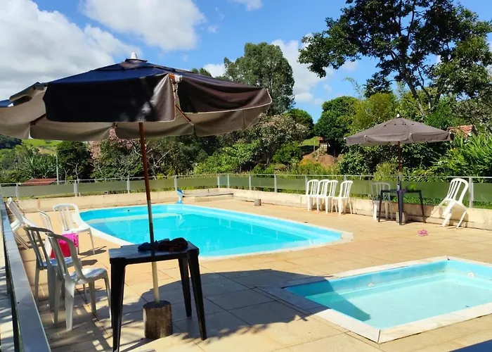 Hotéis de Bueno Brandão
