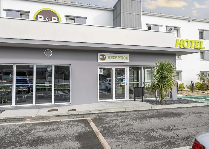 Le Haillan Hotels