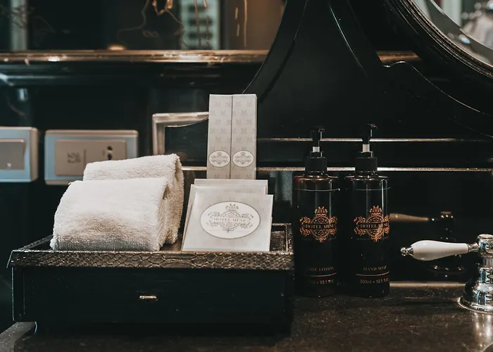 Hotel Muse Bangkok, Autograph Collection By Marriott