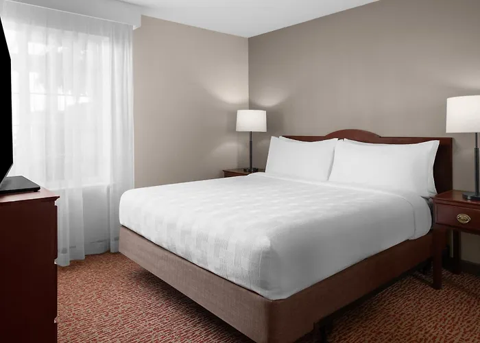Larkspur Landing Extended Stay Suites Sacramento