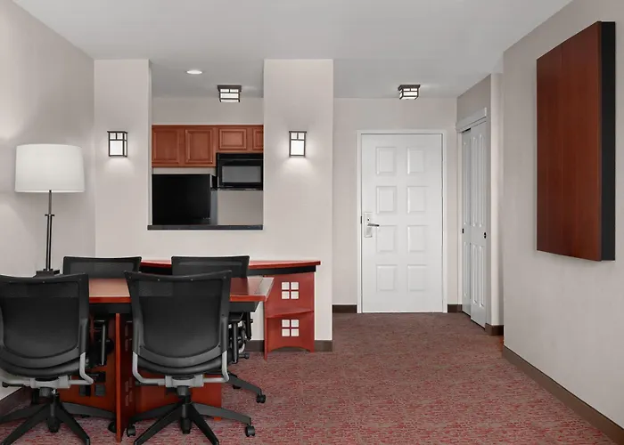 Larkspur Landing Extended Stay Suites Roseville