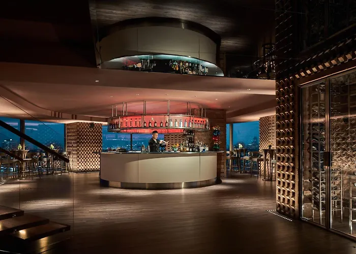 Hyatt On The Bund Shanghai - A Grand Hyatt Hotel
