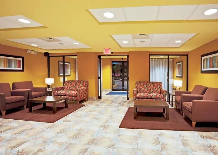 Holiday Inn Express And Suites Fort Lauderdale Airport West By Ihg Davie
