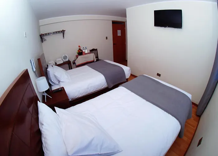 Chivay Hotels