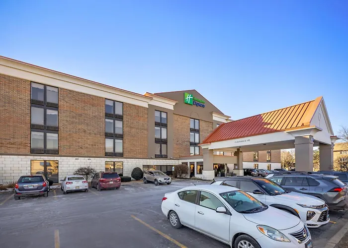 Crestwood Hotels