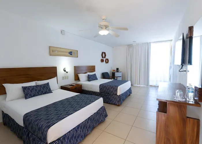 Costa Alegre Hotel & Suites Rincon de Guayabitos