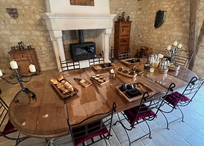 Le Relais des Chevaliers La Suite des Seigneurs