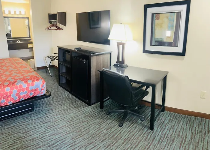 Garden Inn & Suites Little Rock