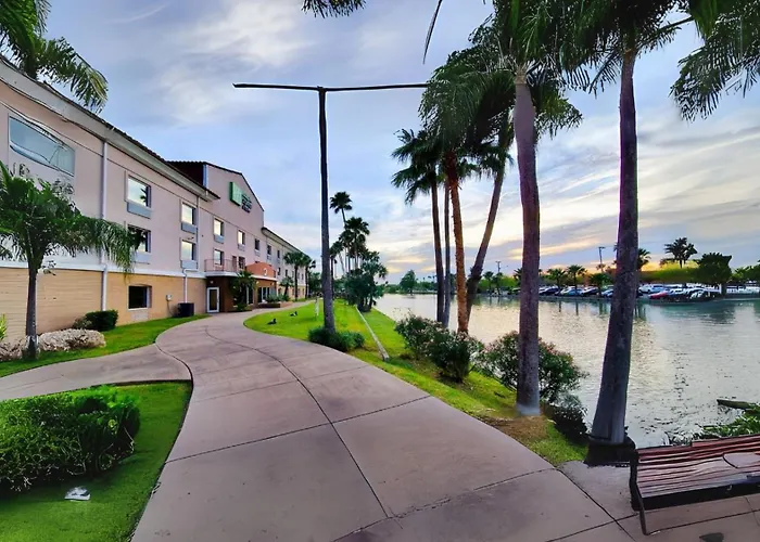 Holiday Inn Express Hotel And Suites Brownsville By Ihg