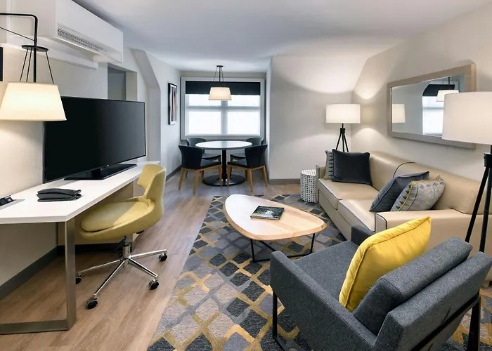 The Insignia Hotel, Sarnia, A Tribute Portfolio Hotel