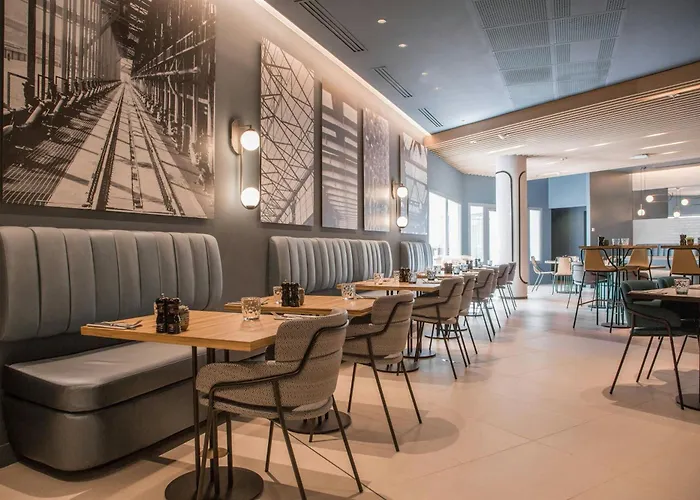Hotel Courtyard By Marriott Paris Arcueil