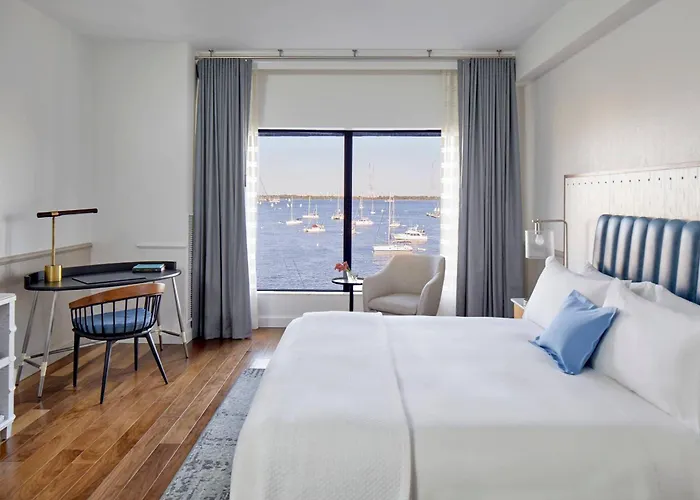 Annapolis Waterfront Hotel, Autograph Collection