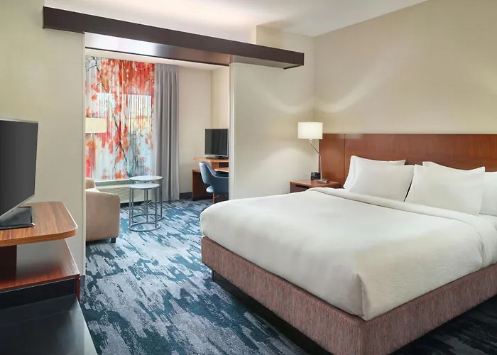Fairfield Inn & Suites By Marriott Jackson