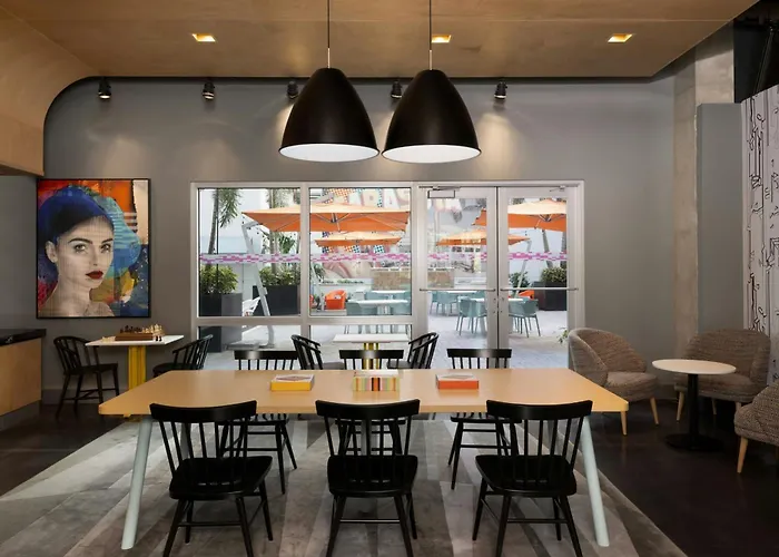 Aloft By Marriott Sarasota Hotel