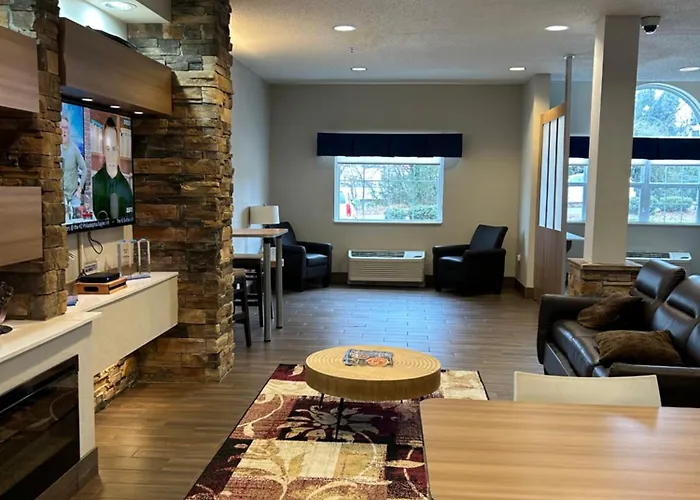 Microtel Inn & Suites By Wyndham Lynchburg