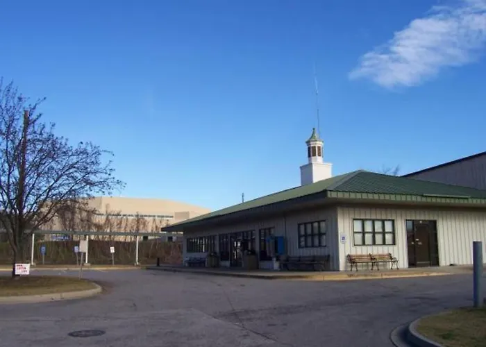 West Columbia Hotels