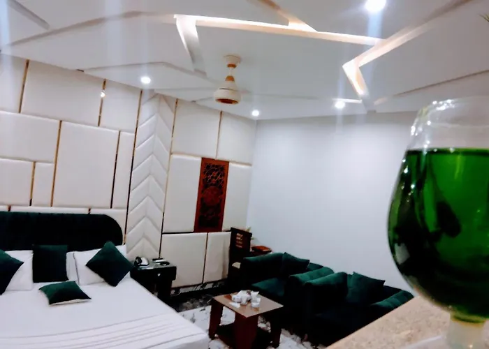 The Signature Hotel Multan
