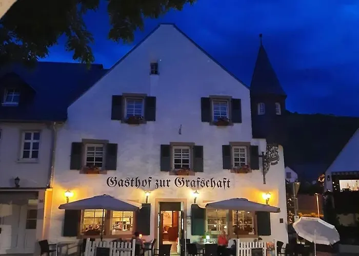 Hotels in Veldenz