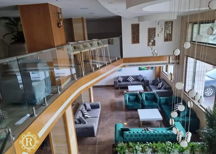 Regina Hotel