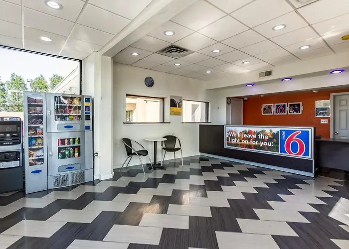 Motel 6 Elizabeth Nj Newark Liberty Intl Airport