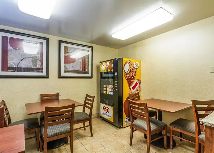 Motel 6-Green Bay, Wi - Lambeau