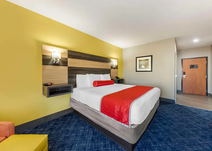 Midwest City Hotels