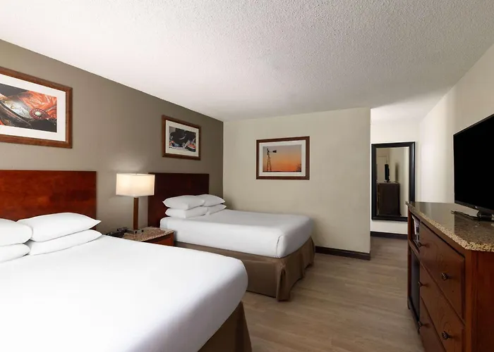 Ramada By Wyndham Elko Hotel At Stockmen'S Casino