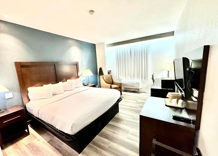 Baymont By Wyndham Richmond I-70 Hotel