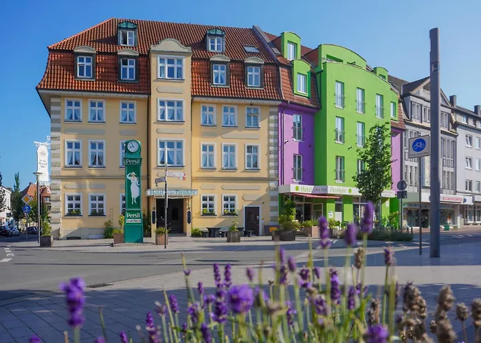 An der Persiluhr Stadt-gut-Hotel Lünen