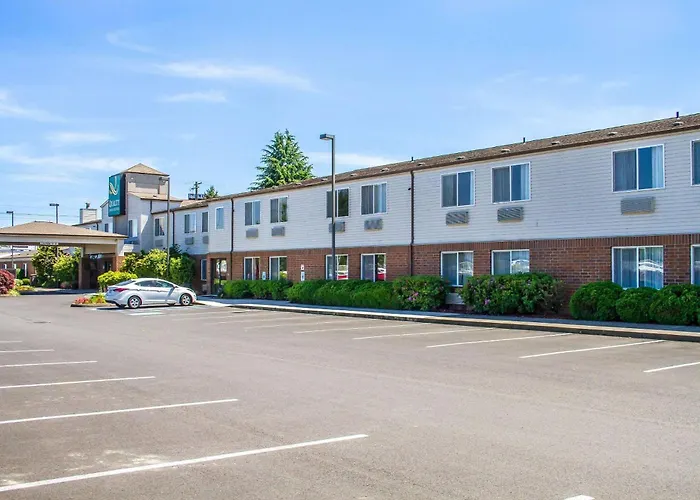 Longview Hotels