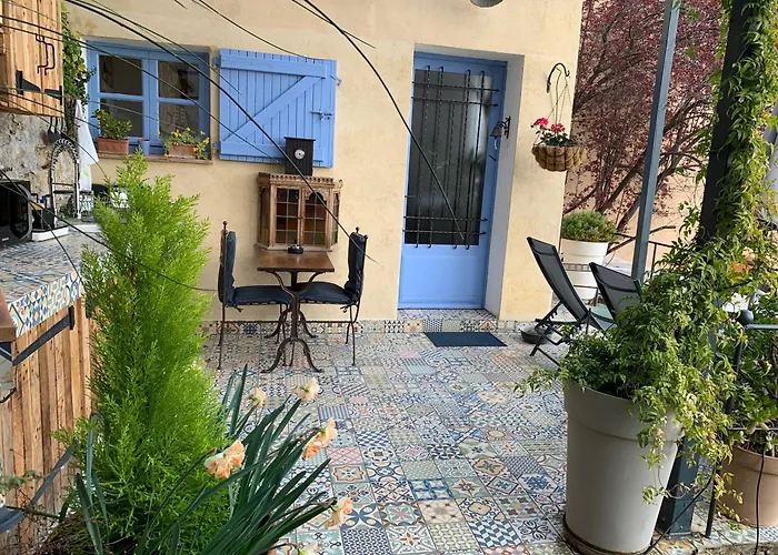 Skylark Bed & Breakfast Grasse