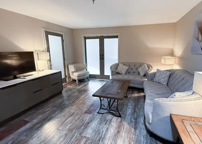 Hotels in Mammoth Lakes
