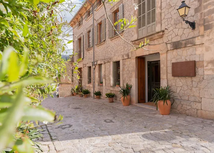 Es Petit De Valldemossa