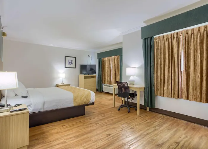 Quality Inn Gulf Shores Airport