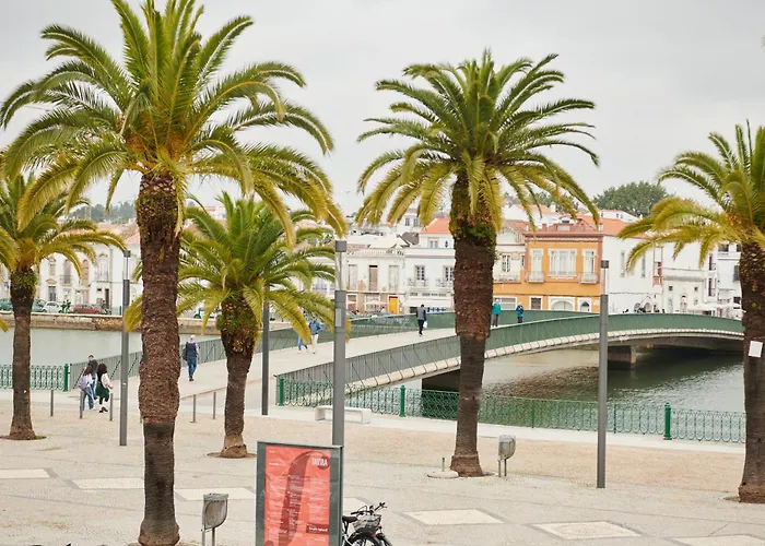 Taah Billa Guest House Tavira