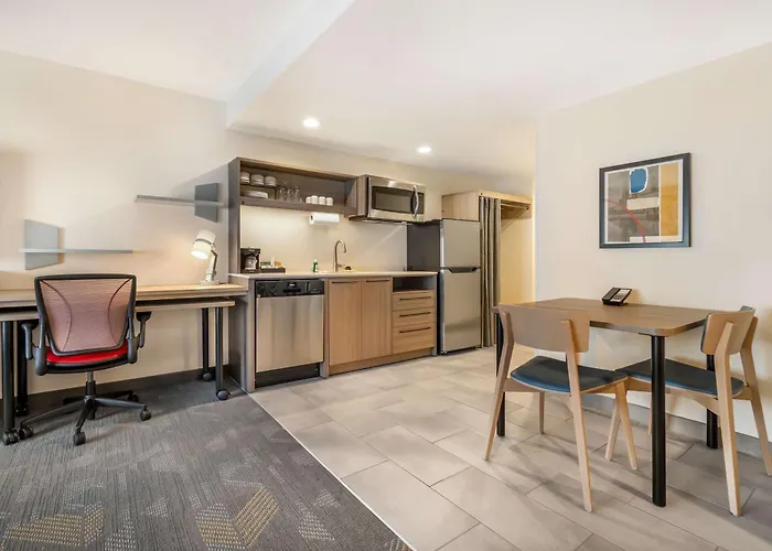 Reynoldsburg Hotels