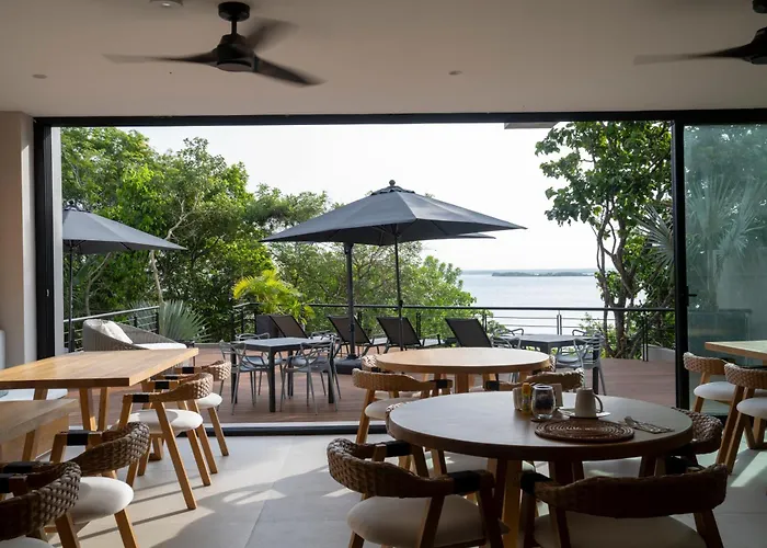 Amaranto Bacalar Hotel Boutique
