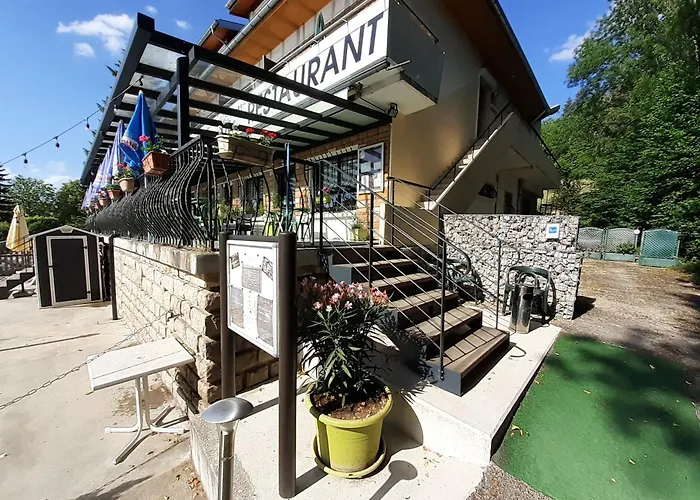 Hotel Restaurant La Chaumiere du Lac