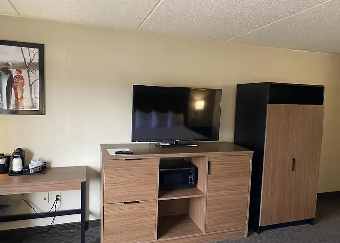 Greenville Hotels
