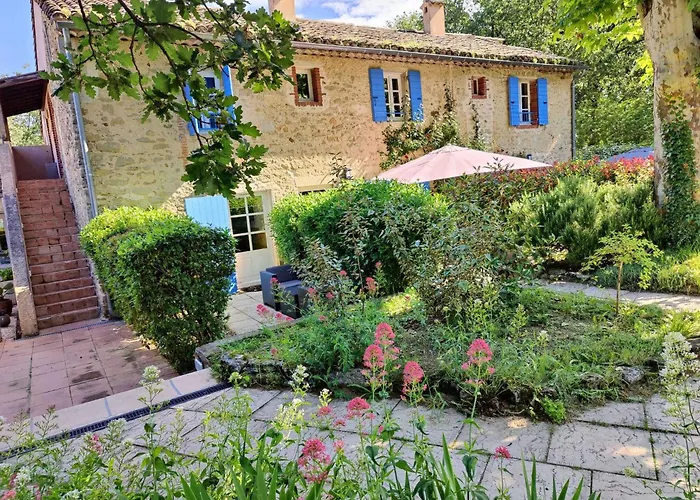 Hôtels à Chantemerle-lès-Grignan