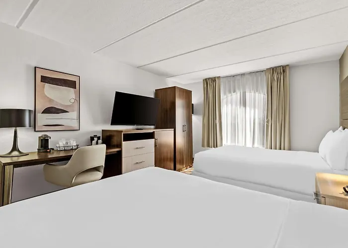 Sonesta Essential Orlando Airport