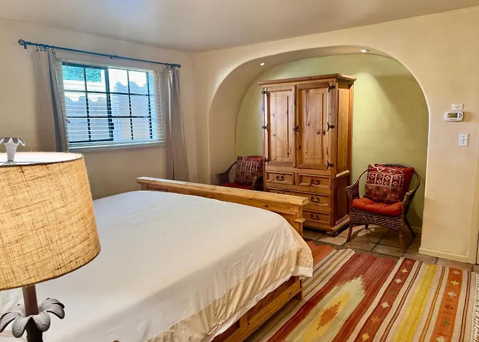 Blue Iguana Inn Ojai